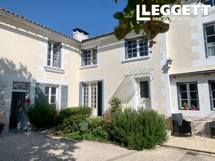 Image No.1-4 Bed House for sale