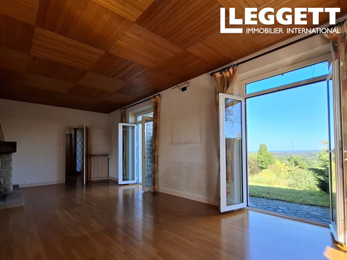 Image No.2-4 Bed House for sale