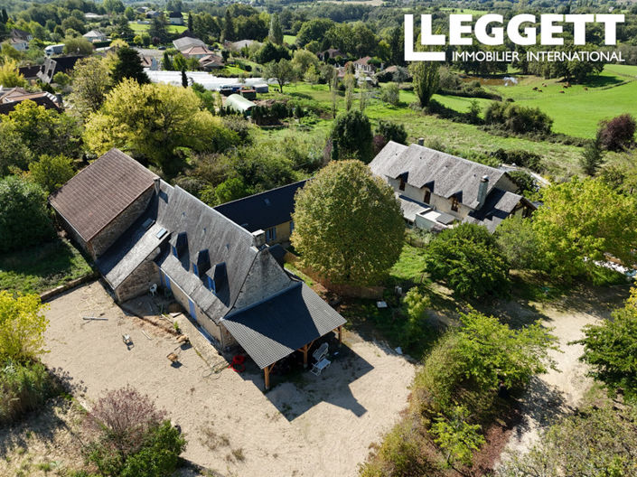 Image No.1-10 Bed House for sale