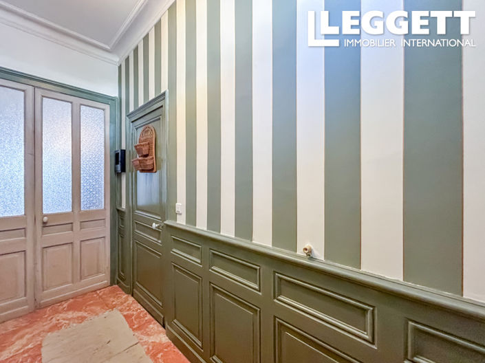 Image No.8-3 Bed House for sale