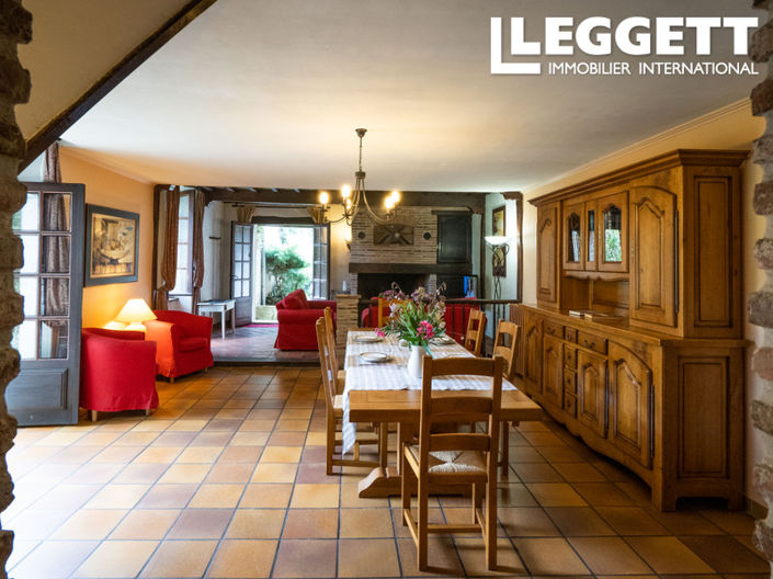 Image No.3-4 Bed House for sale