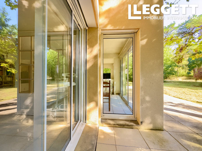 Image No.4-5 Bed House for sale