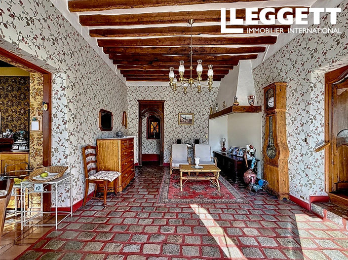 Image No.5-5 Bed House for sale