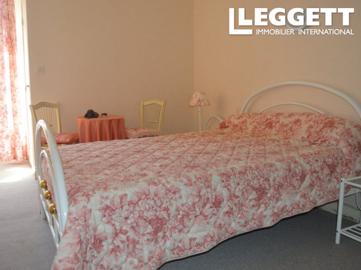 Image No.6-Commercial de 11 chambres à vendre à Barbazan