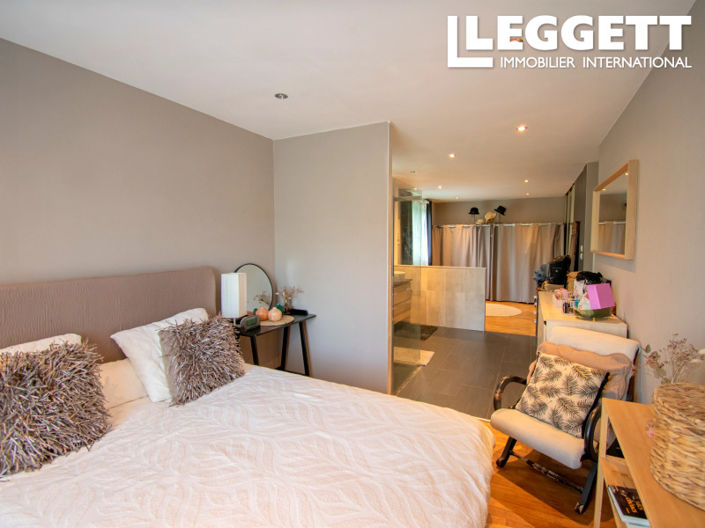 Image No.7-4 Bed House for sale