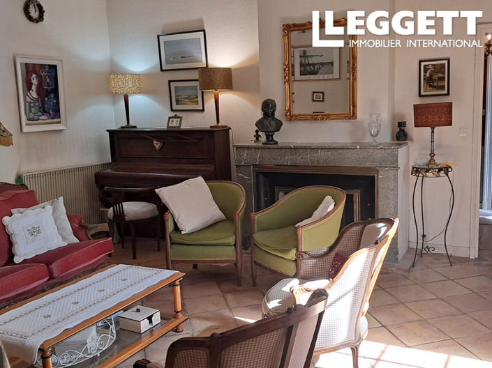 Image No.4-5 Bed House for sale