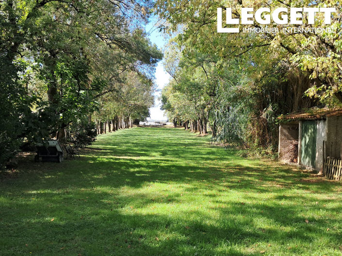 Image No.7-5 Bed House for sale