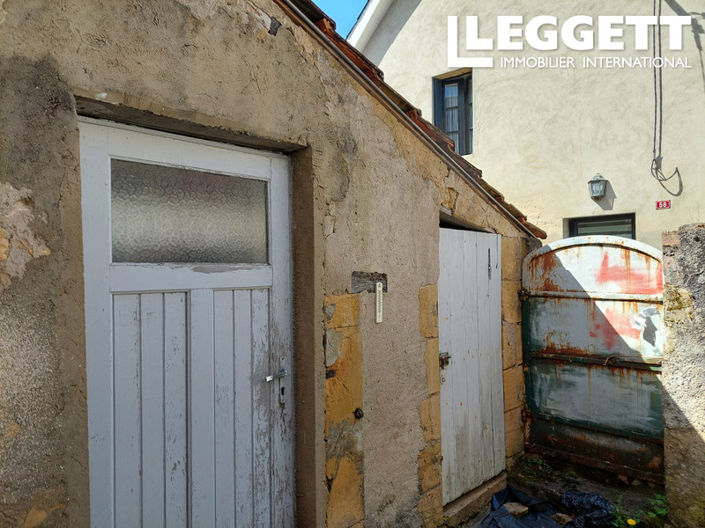 Image No.10-2 Bed House for sale