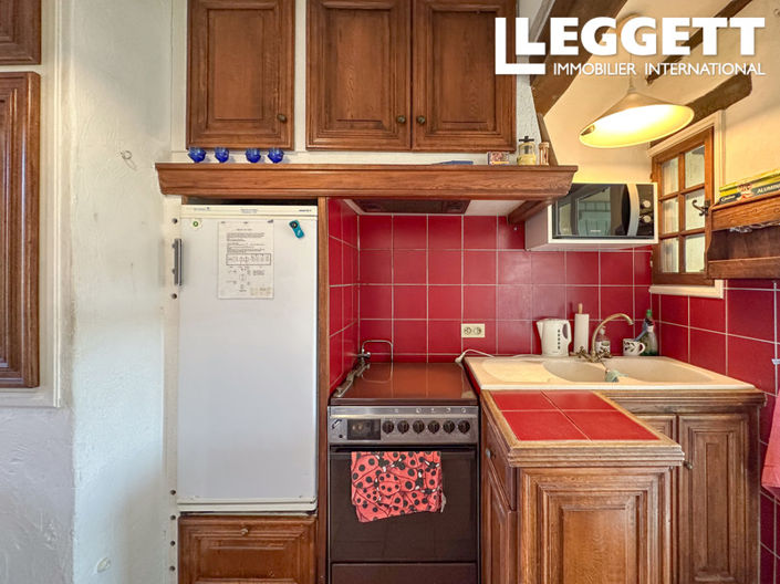 Image No.8-3 Bed House for sale