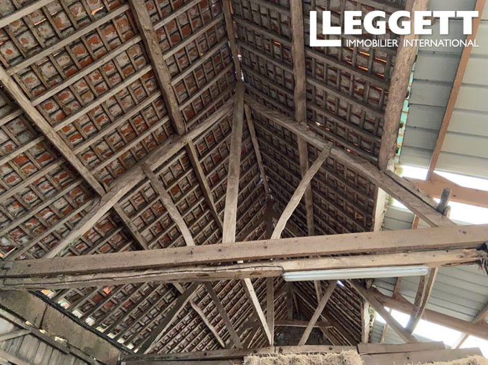 Image No.8-4 Bed House for sale