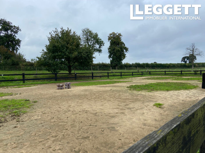 Image No.9-4 Bed House for sale