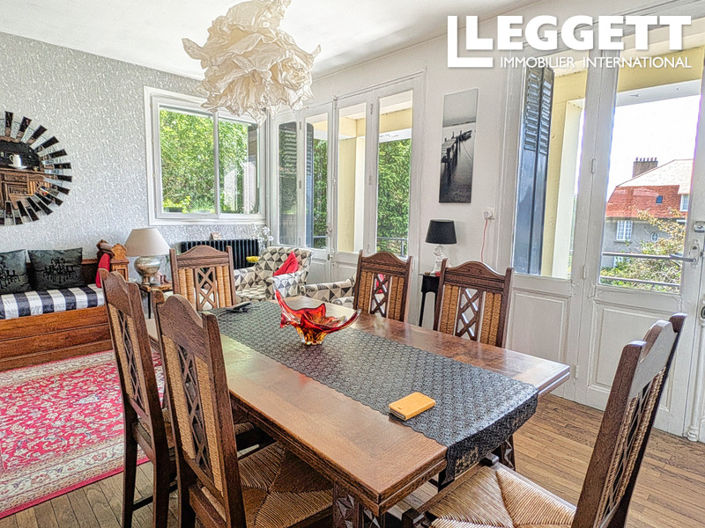 Image No.3-4 Bed House for sale