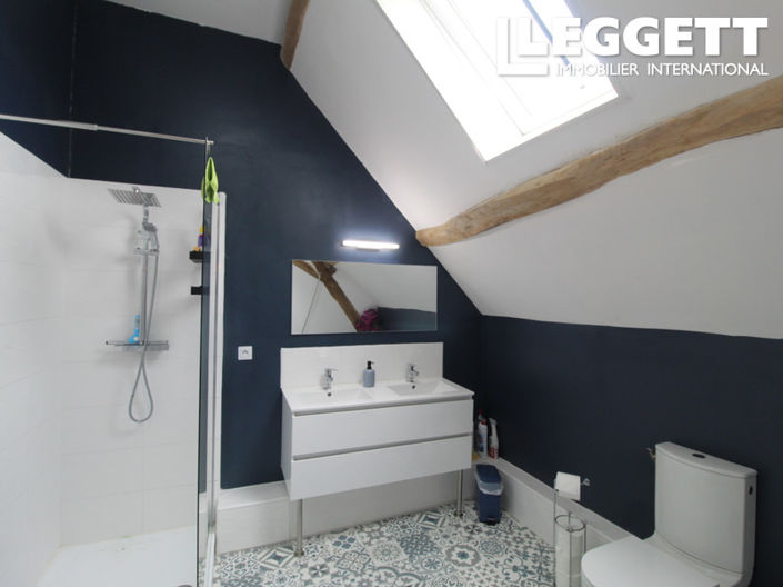 Image No.10-4 Bed House for sale