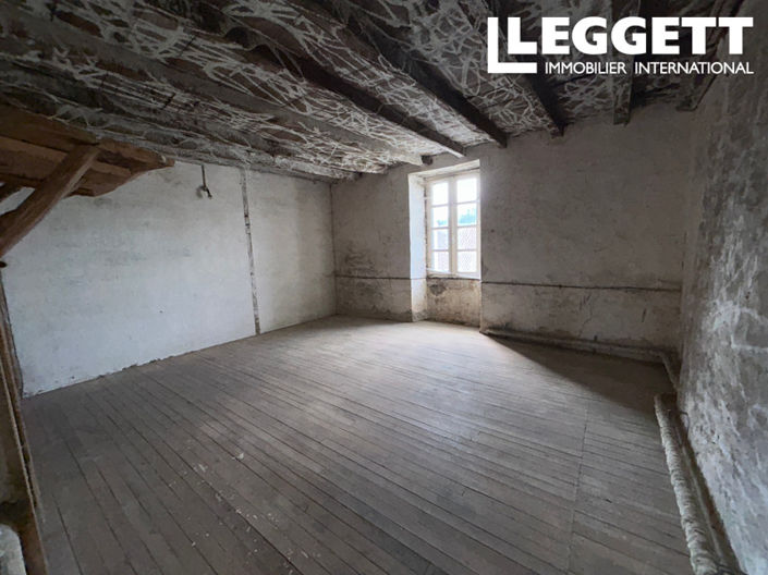 Image No.10-1 Bed House for sale