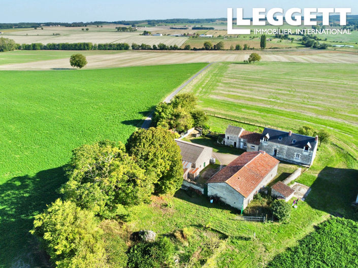 Image No.9-5 Bed House for sale