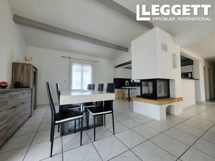 Image No.3-5 Bed House for sale