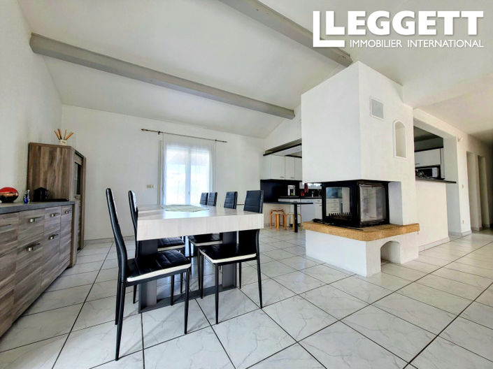 Image No.3-5 Bed House for sale