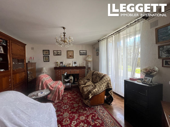 Image No.7-3 Bed House for sale