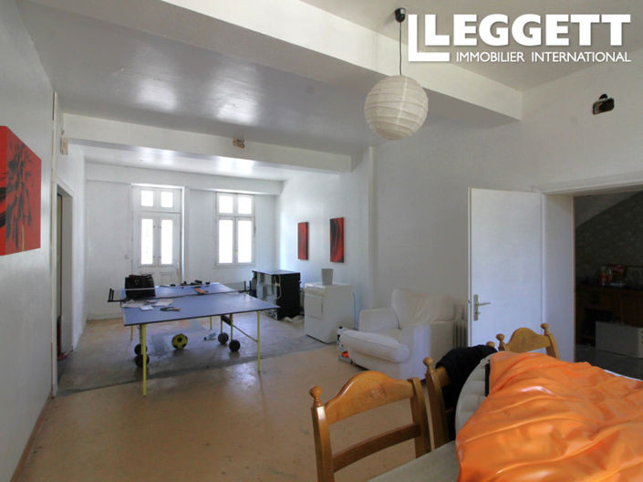 Image No.7-6 Bed House for sale