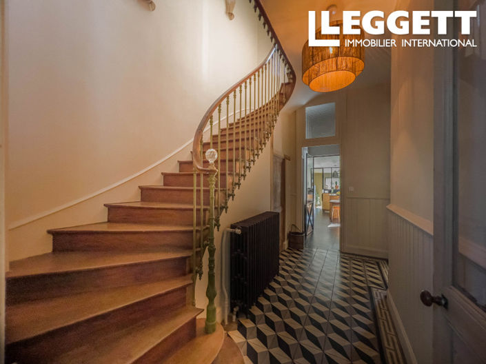 Image No.10-5 Bed House for sale