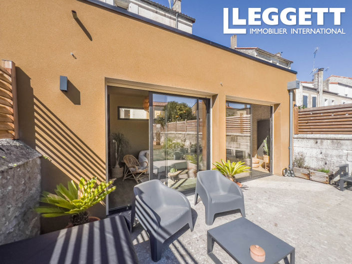 Image No.6-5 Bed House for sale