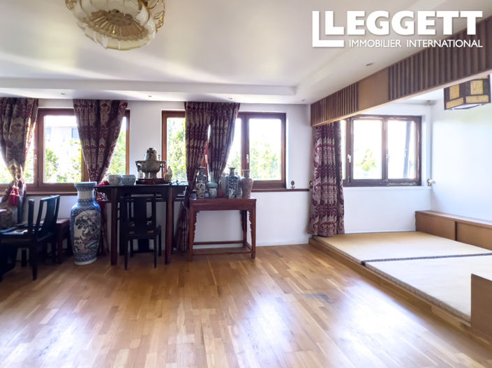 Image No.4-3 Bed Apartment for sale