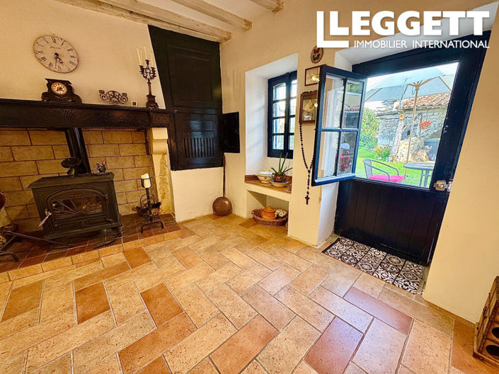 Image No.3-4 Bed House for sale