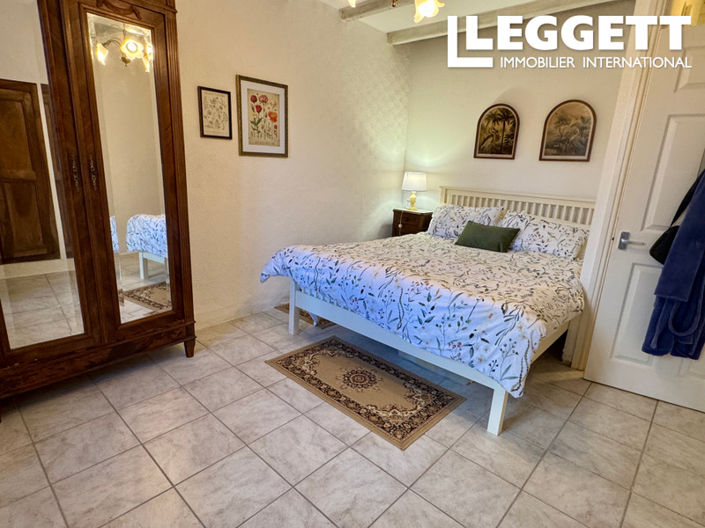 Image No.5-4 Bed House for sale