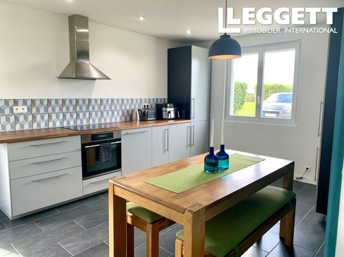 Image No.4-1 Bed House for sale