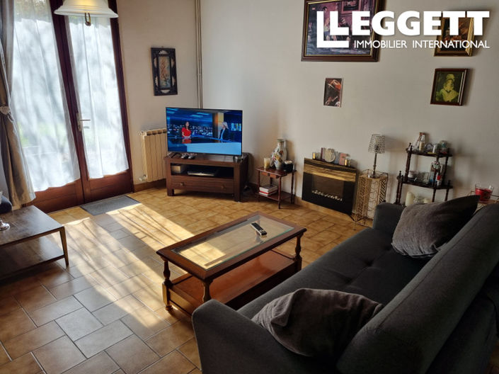 Image No.3-4 Bed House for sale