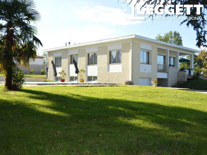 Image No.1-4 Bed House for sale
