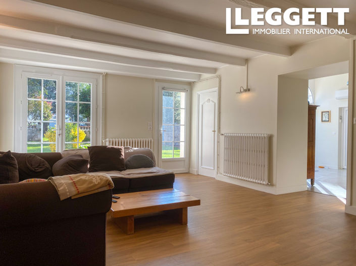 Image No.3-3 Bed House for sale