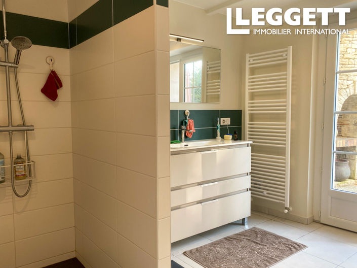 Image No.7-3 Bed House for sale