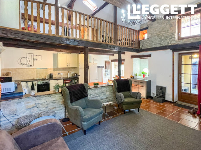 Image No.4-2 Bed House for sale