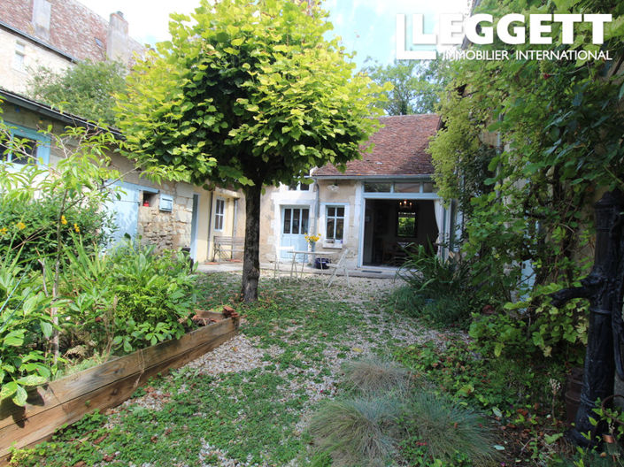 Image No.10-3 Bed House for sale