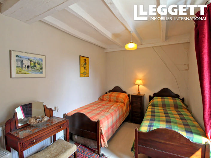 Image No.6-3 Bed House for sale