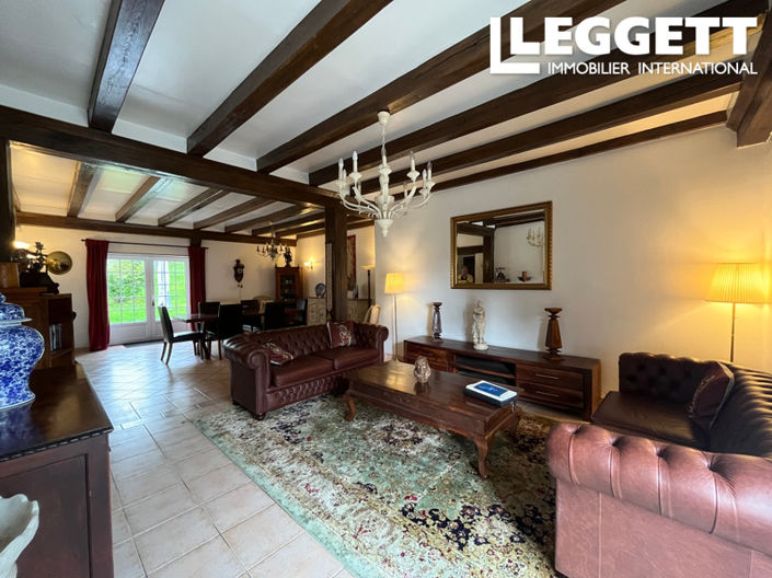 Image No.5-6 Bed House for sale