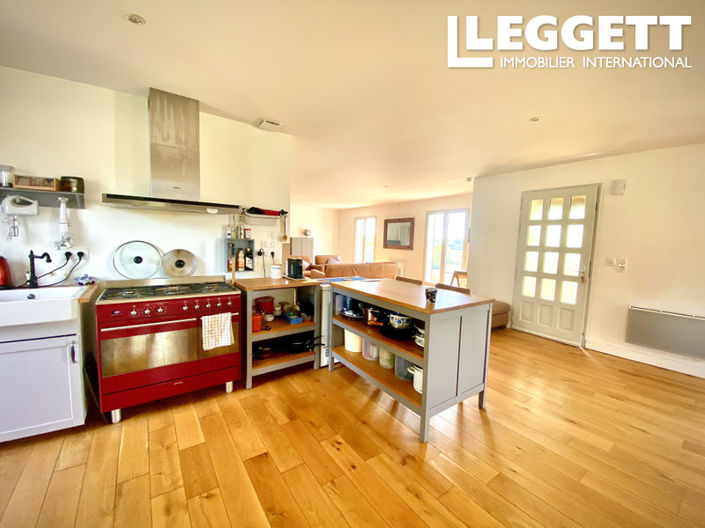 Image No.9-2 Bed House for sale