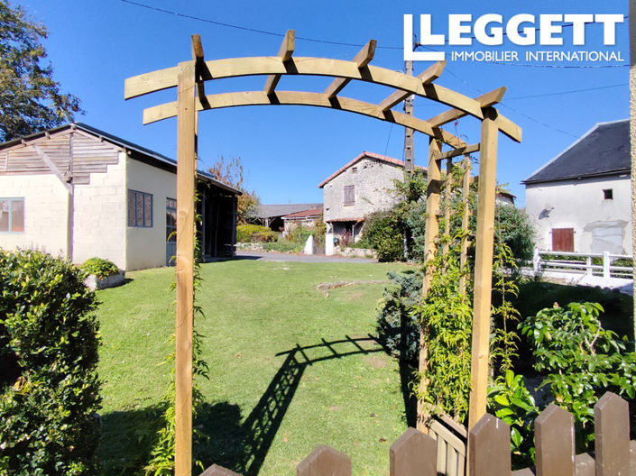 Image No.10-Maison de 2 chambres à vendre à Surin