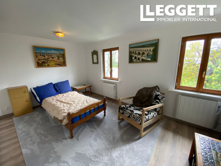 Image No.7-2 Bed House for sale