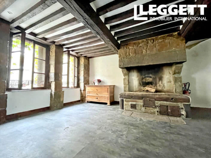 Image No.6-4 Bed Commercial for sale