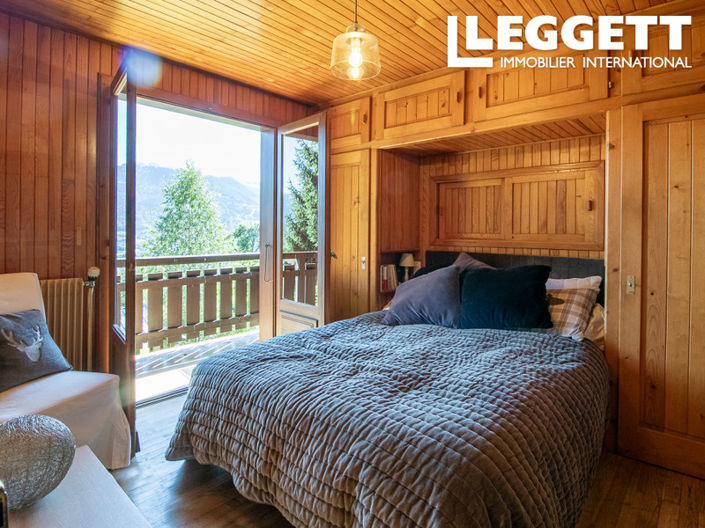 Image No.7-4 Bed House for sale