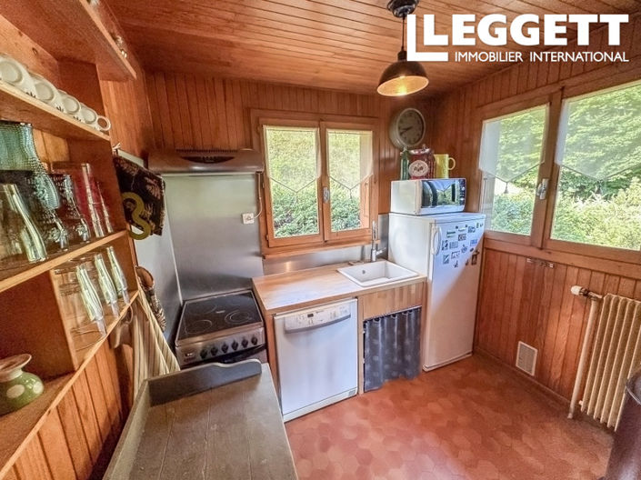 Image No.9-4 Bed House for sale