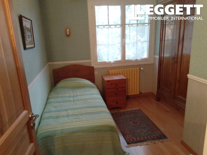 Image No.6-4 Bed House for sale
