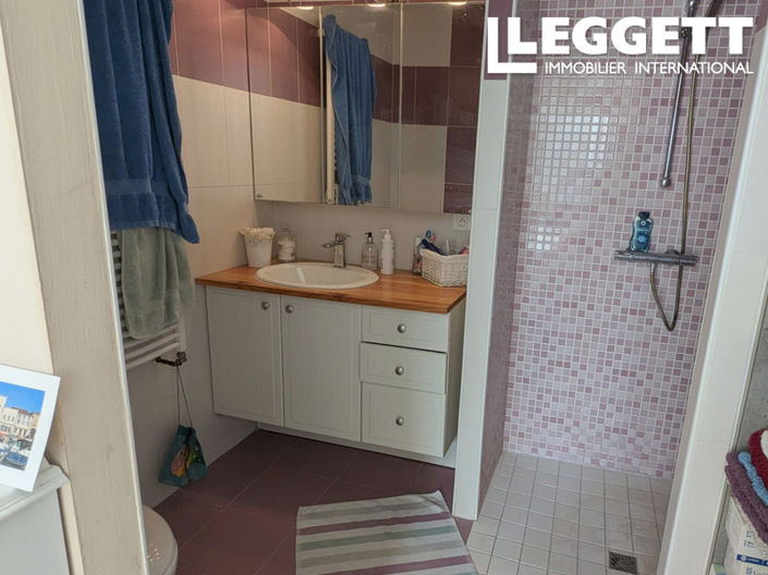 Image No.9-4 Bed House for sale