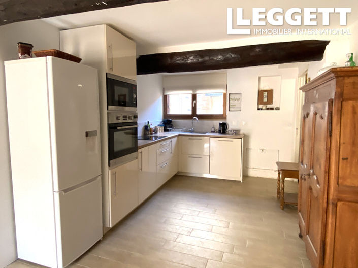 Image No.5-2 Bed House for sale