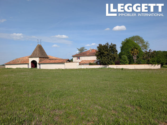 Image No.10-5 Bed House for sale
