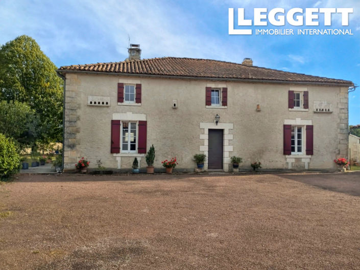 Image No.3-Maison de 5 chambres à vendre à Condéon