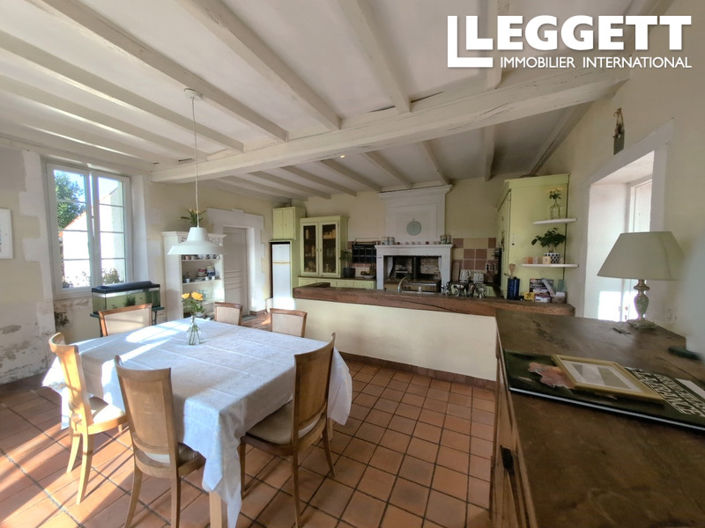 Image No.7-5 Bed House for sale