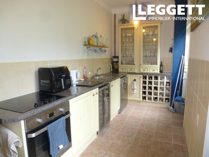 Image No.7-4 Bed House for sale